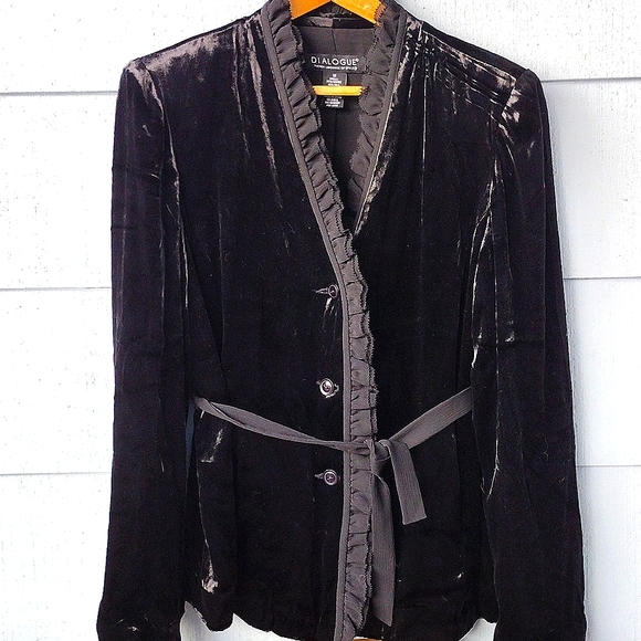 Dialogue Tops - Dark Victorian Gilded Age Inspired Velvet Blouse